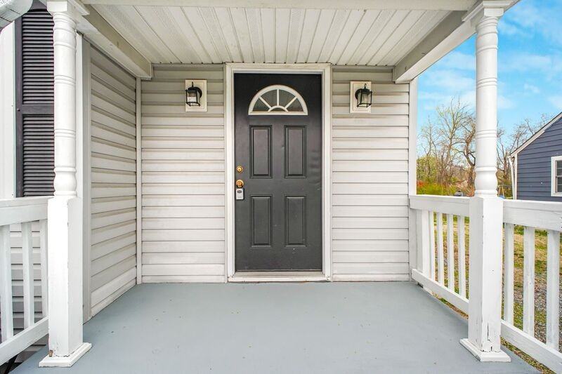 6339 Old Plank Rd - Photo 3 of 30