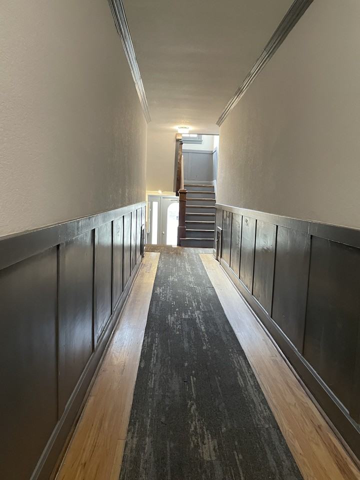 1760 North Pearl Street #4 - Photo 3 of 28