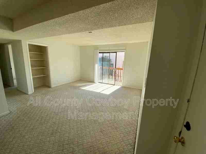 267 N 8th St #8 - Photo 2 of 14