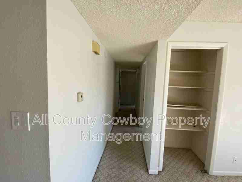 267 N 8th St #8 - Photo 4 of 14