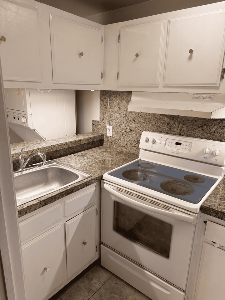 1117 Royal Street #5 - Photo 7 of 17