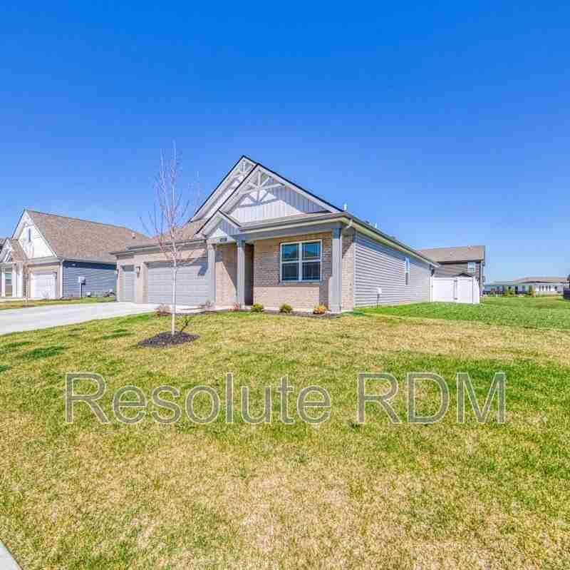 6322 Granby Dr - Photo 3 of 36