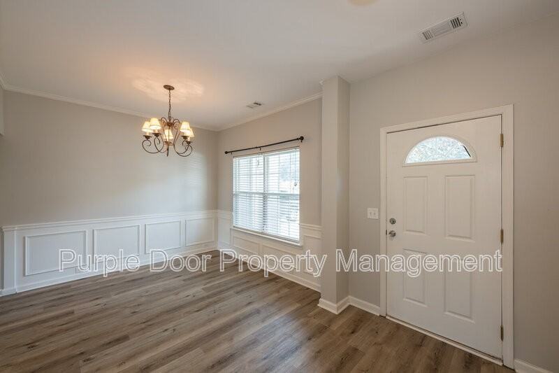 320 Tuggle Ct - Photo 6 of 37