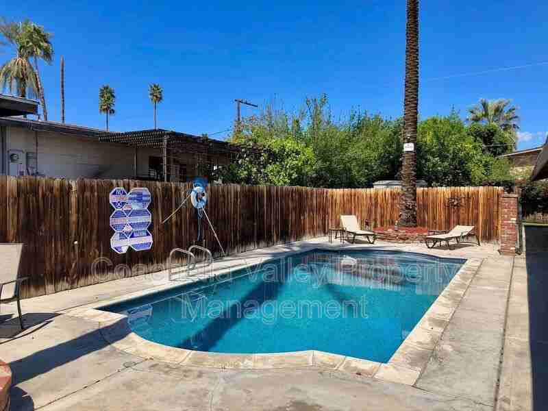 73370 Royal Palm Dr #3 - Photo 5 of 20