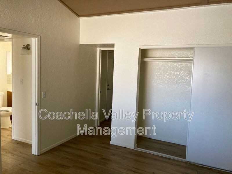 73922 Shadow Mountain Dr #3 - Photo 5 of 17