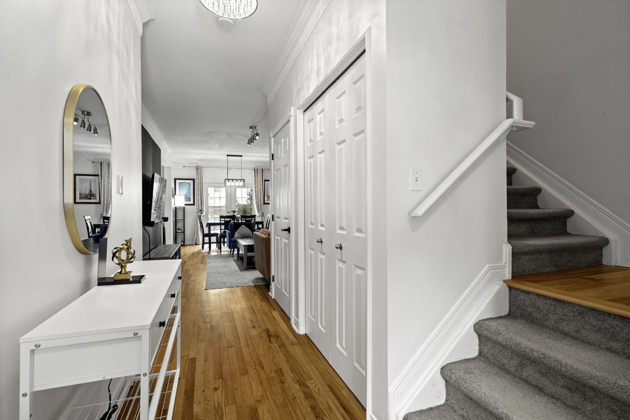 37 Laumann Court - Photo 7 of 33