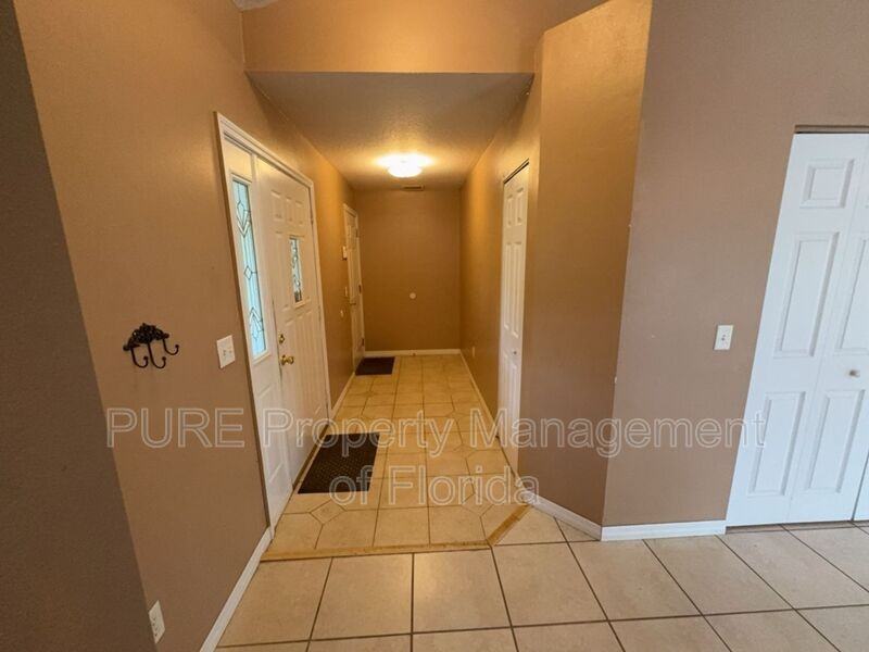 11960 Sw 45th St - Photo 4 of 25