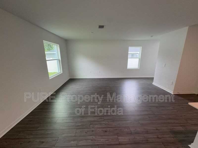 1304 Nw 48th Ter - Photo 5 of 50