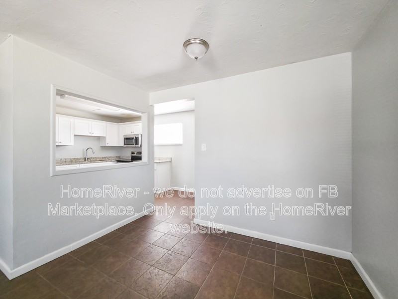 2819 W Montebello Ave - Photo 7 of 25