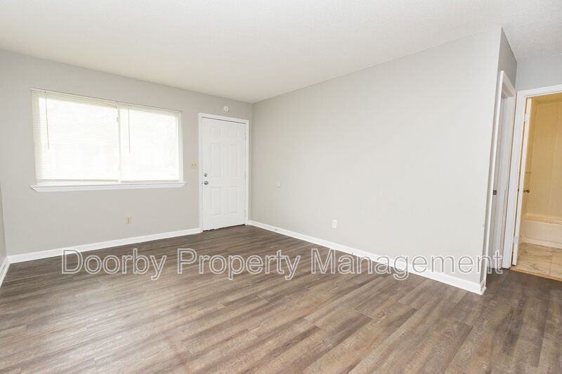 124 Fawn Dr - Photo 2 of 13