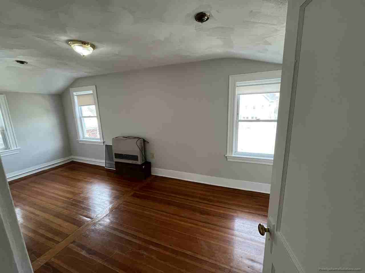 Fairmount Ave #9 - Photo 7 of 33