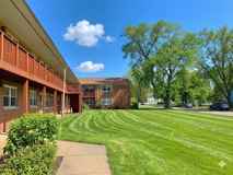 Palatine Park Apartments - Photo 1 of 1