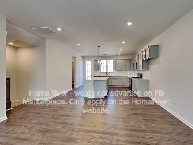 4330 Reed Creek Dr - Photo 6 of 37