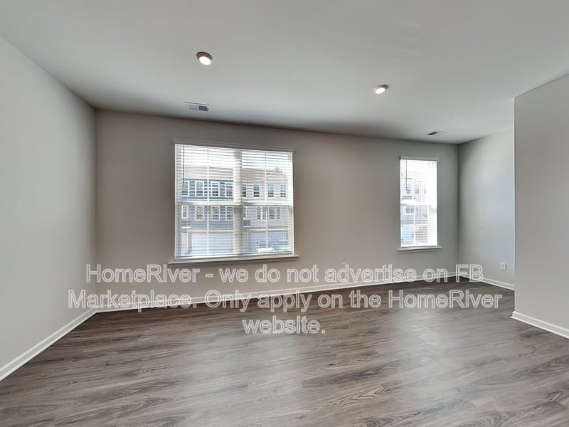 4330 Reed Creek Dr - Photo 7 of 37