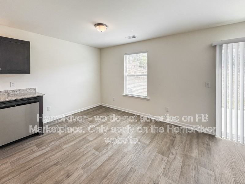 307 Savannah Hills Dr - Photo 5 of 25