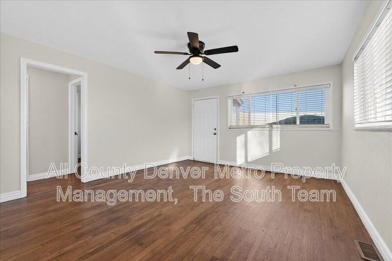 69 Del Mar Cir - Photo 5 of 21