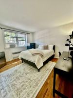 featured image of 2423 Cambreleng Ave