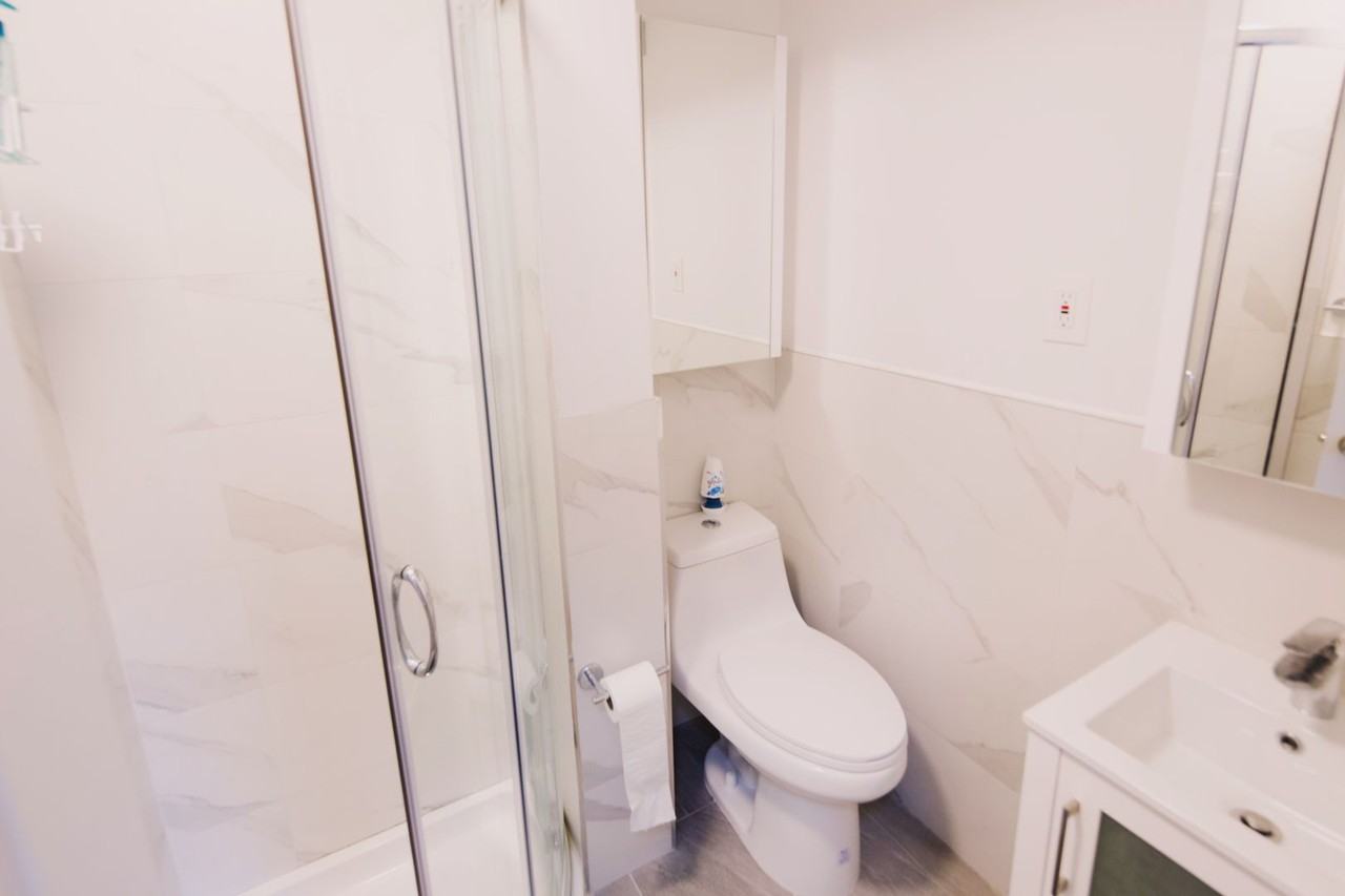 2423 Cambreleng LLC - Photo 7 of 19