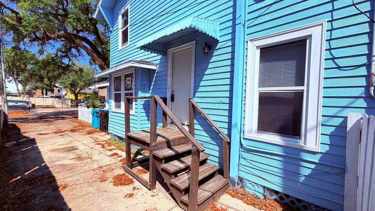 35 Hill Ave #1 - Photo 4 of 25