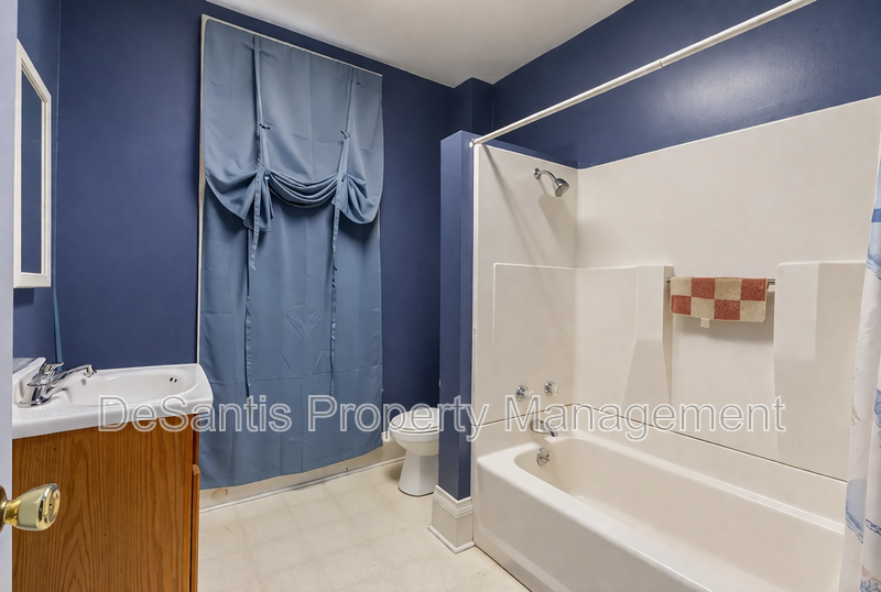 708 E High St #3 - Photo 3 of 6