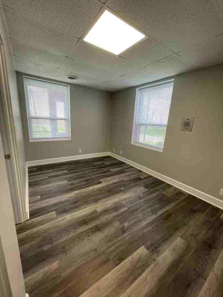 815 W. Columbia - Photo 6 of 11