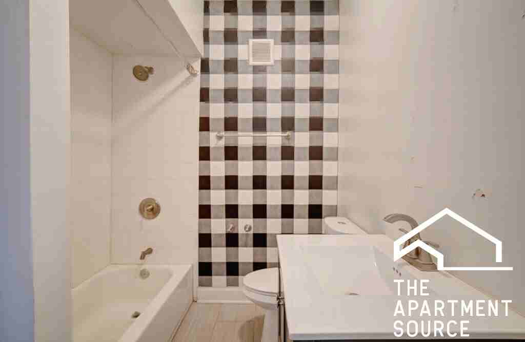 3121 S Morgan St #3S - Photo 3 of 14