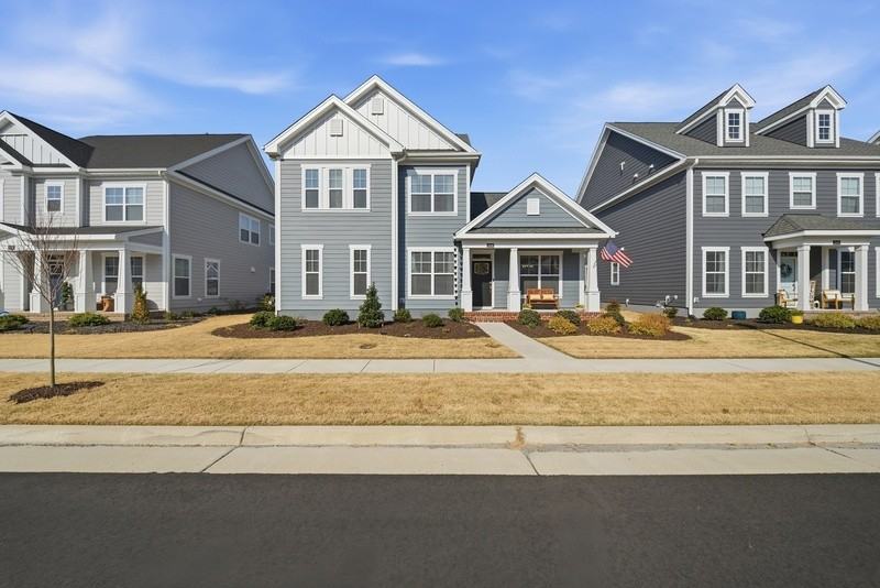 2238 Sanibel Ln - Photo 3 of 43