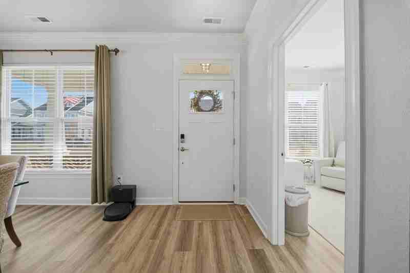 2238 Sanibel Ln - Photo 6 of 43