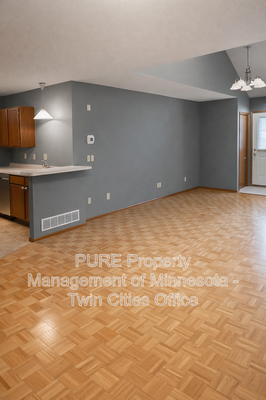 1117 Pecks Woods Dr - Photo 3 of 18