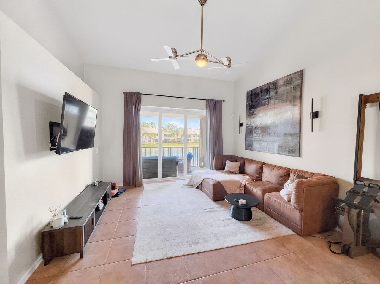 6295 Wilshire Pines Cir #607