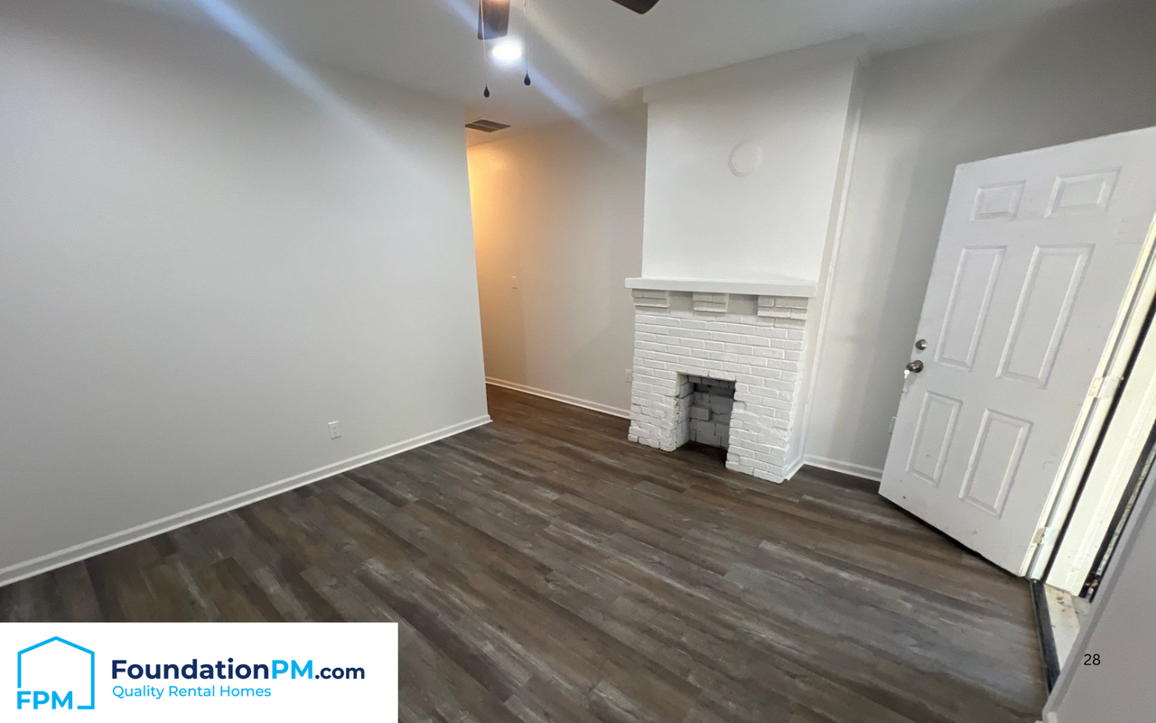 754 East Trigg Avenue - Photo 6 of 13