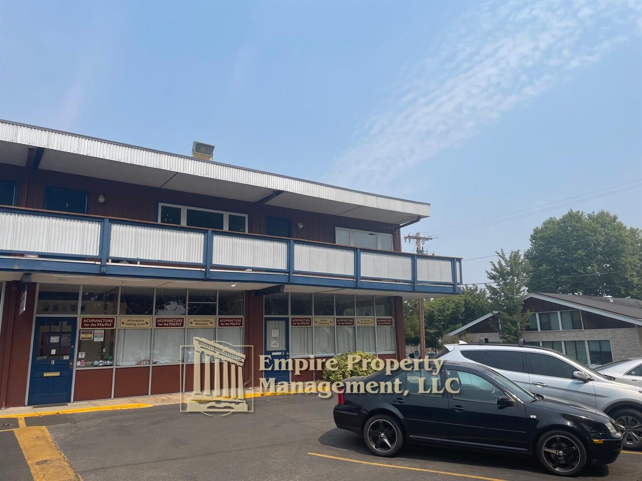 2833 Willamette Street - Photo 2 of 11