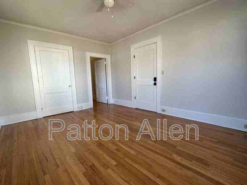 205 Hillside St #2 - Photo 4 of 22