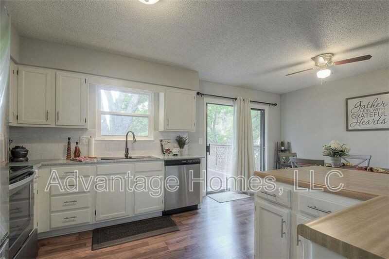 13024 S Trenton St - Photo 2 of 36