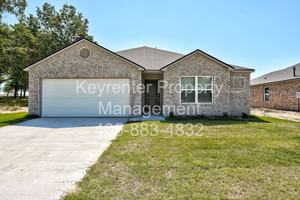 featured image of 504 Old Hickory Ln