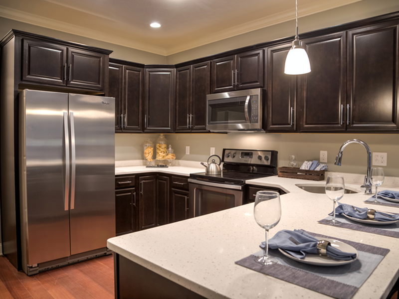 92 on North Main - Photo 4 of 18