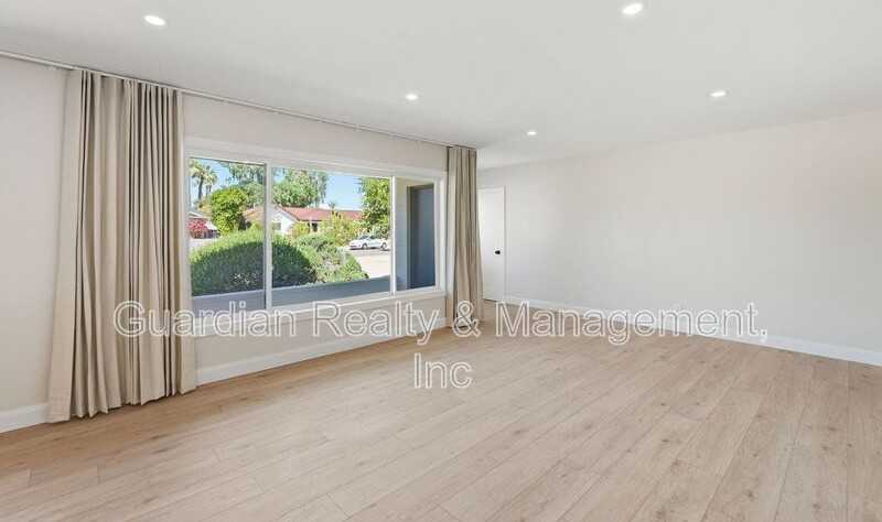 6819 E Paradise Pkwy - Photo 4 of 33