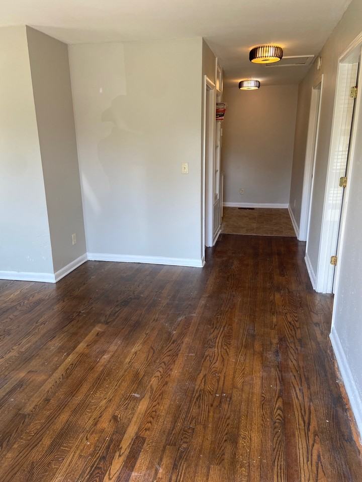 1020 Rodey Avenue - Photo 2 of 11