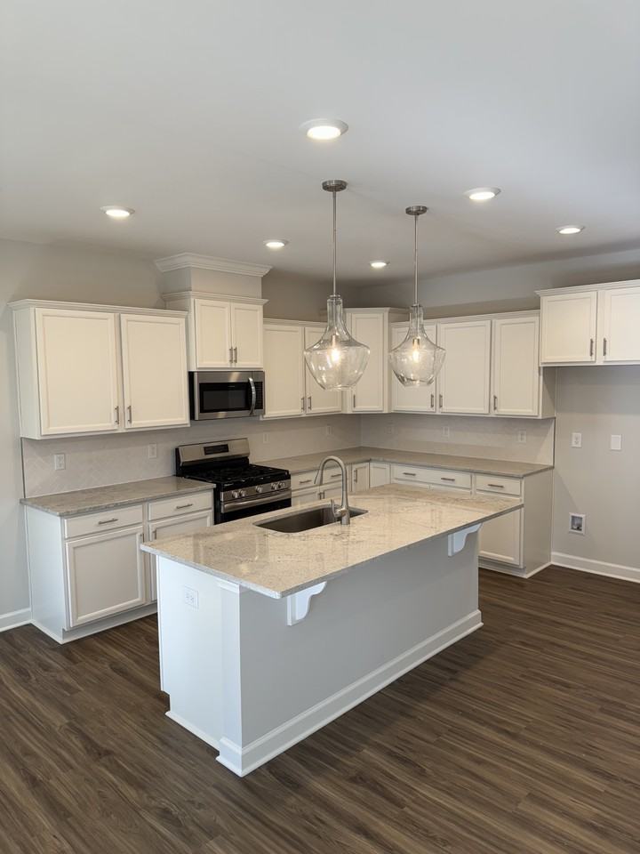 31 Fairwinds Drive - Photo 5 of 15