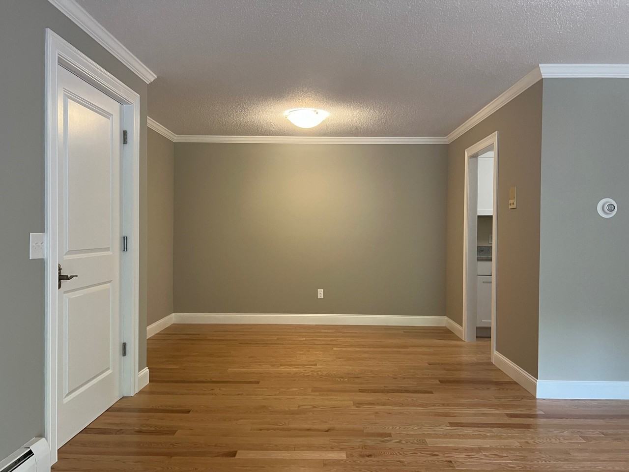 Lantern House - Photo 3 of 22