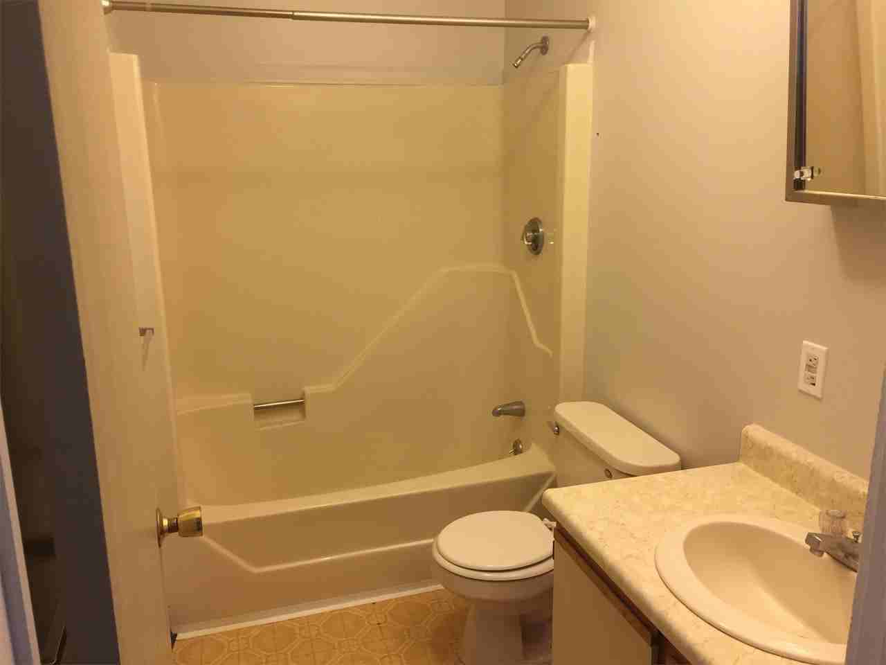 669 Lisbon St - Photo 5 of 11