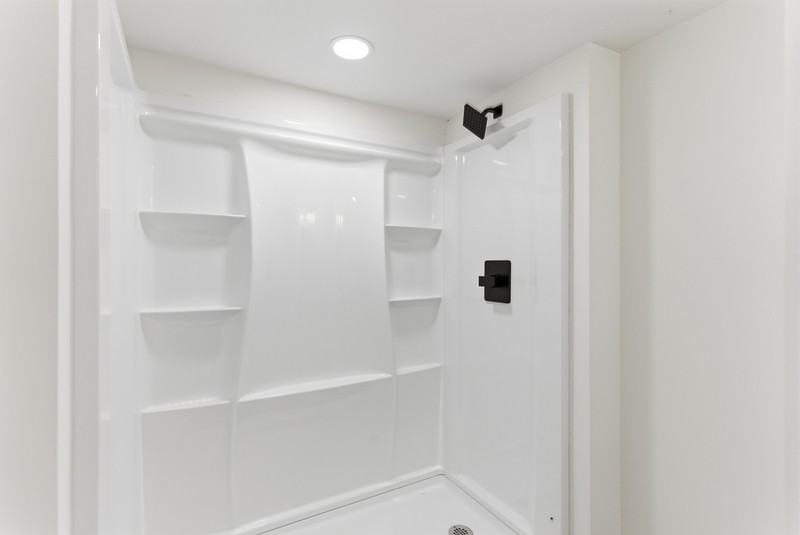 944 Murphy Ave - Photo 5 of 10