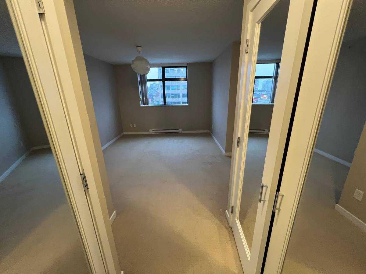 8180 Lansdowne Road #508 - Photo 7 of 20