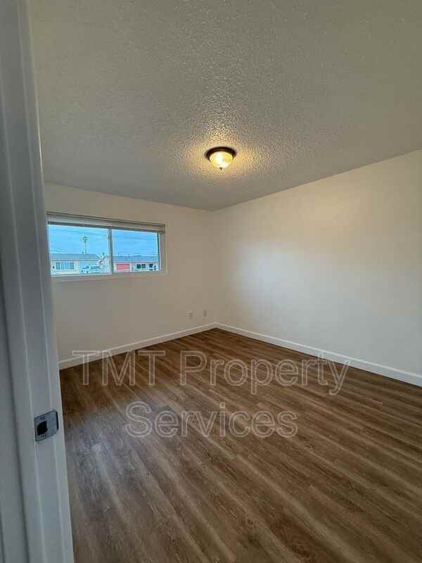 803 W Harding Ave - Photo 7 of 20