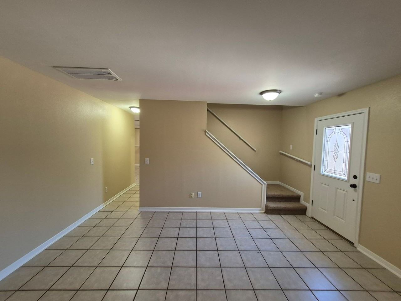 5907 Deer Lake Dr - Photo 7 of 44