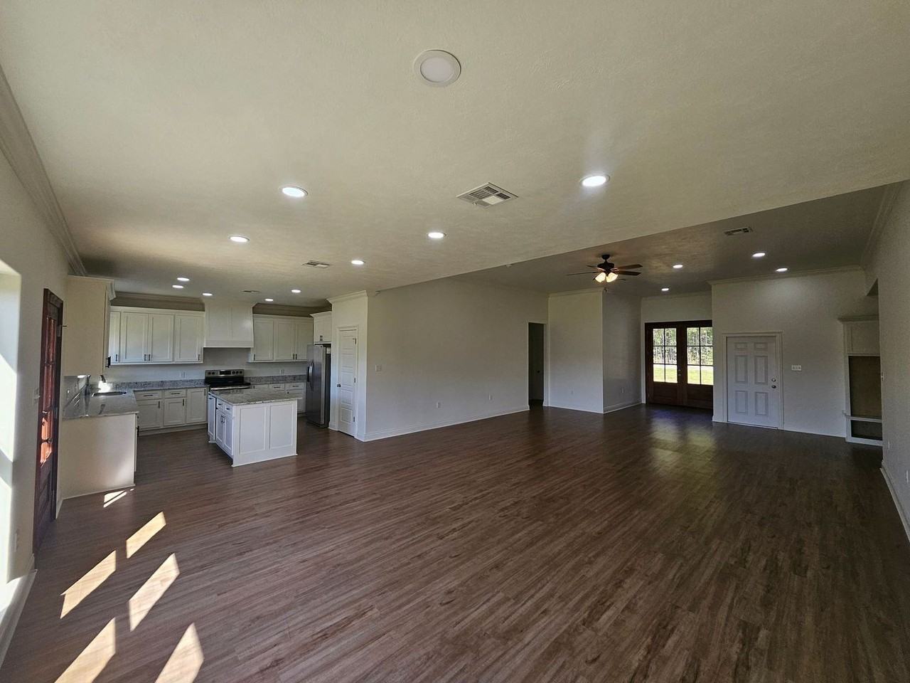 748 Lockhart Cutoff Rd - Photo 4 of 32