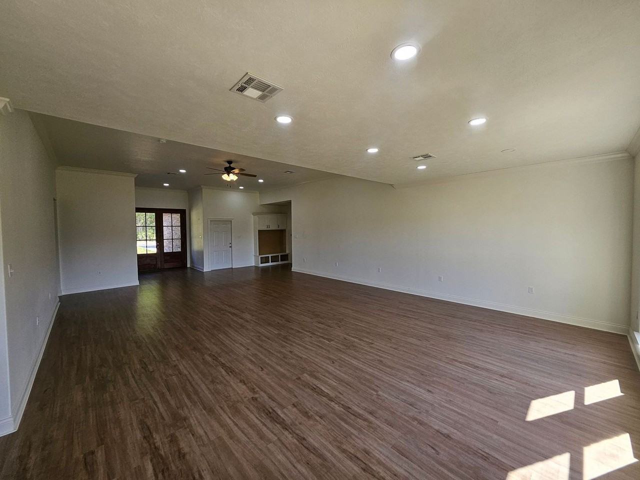 748 Lockhart Cutoff Rd - Photo 5 of 32