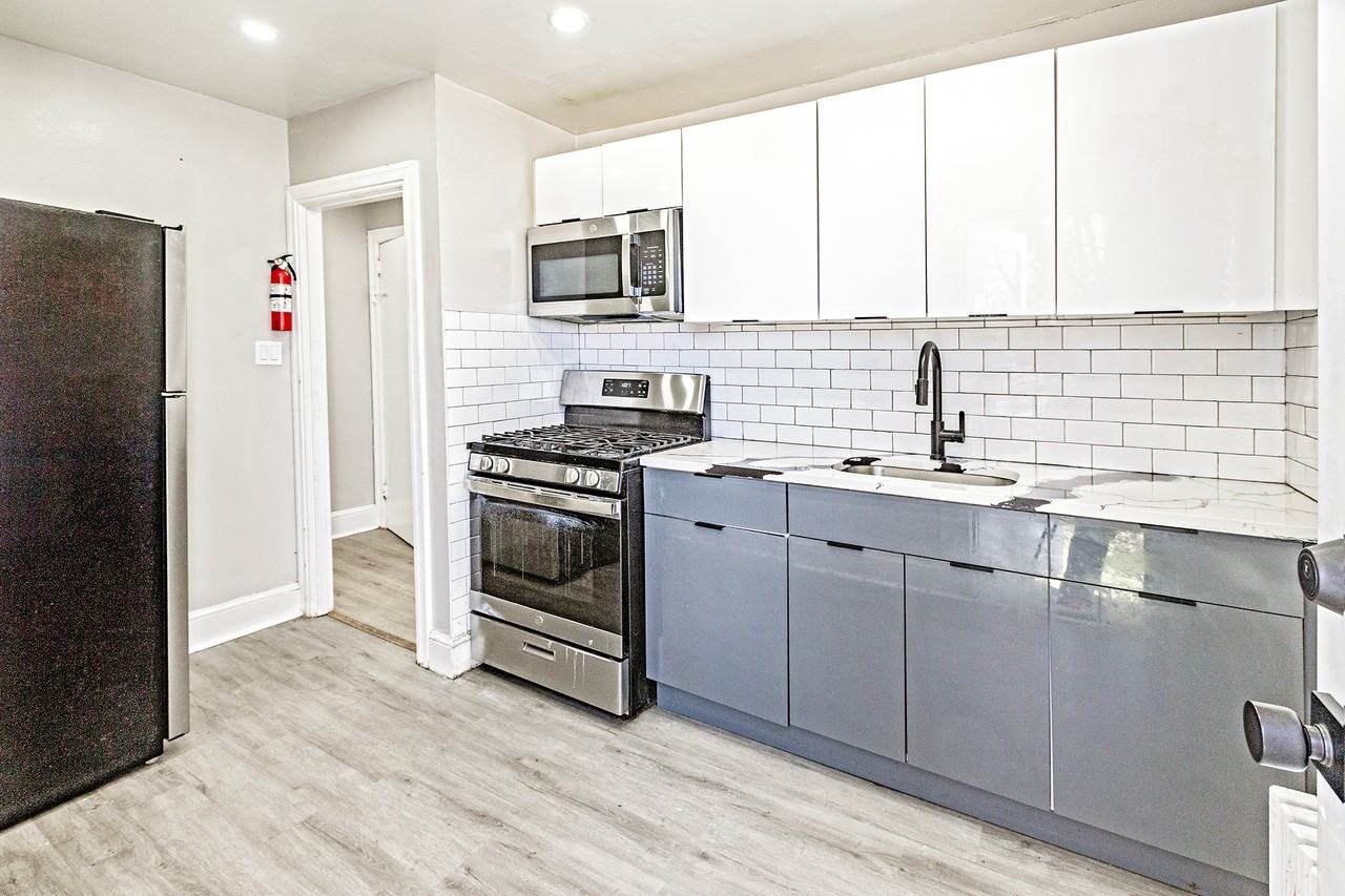 650 North Broad Street - Photo 5 of 15