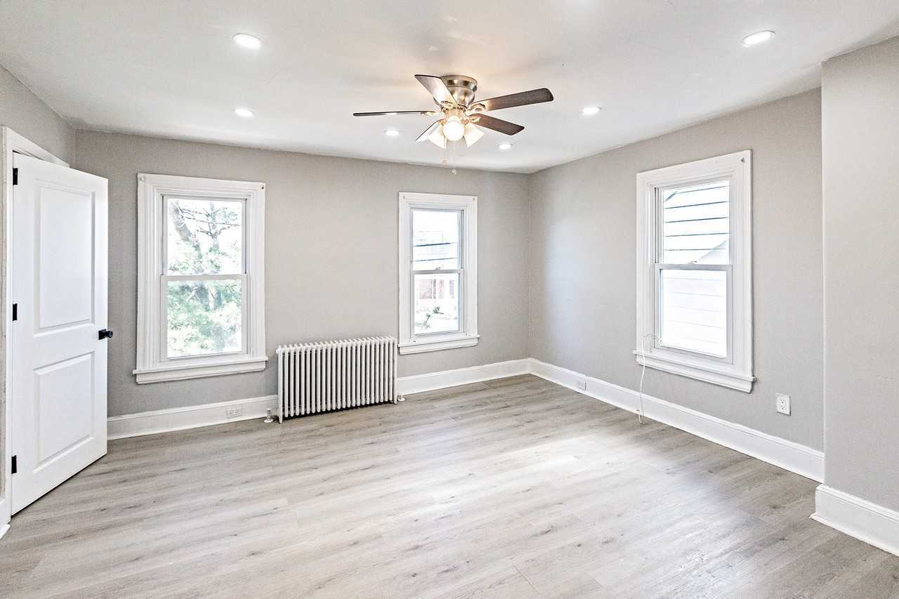 650 North Broad Street - Photo 6 of 15