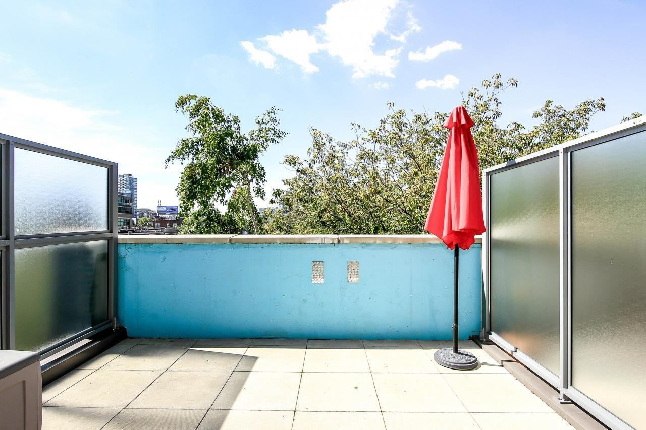 510 King Street East #408 - Photo 3 of 14